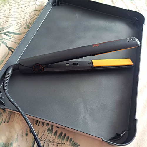 Ghd black hair straighteners - black,
